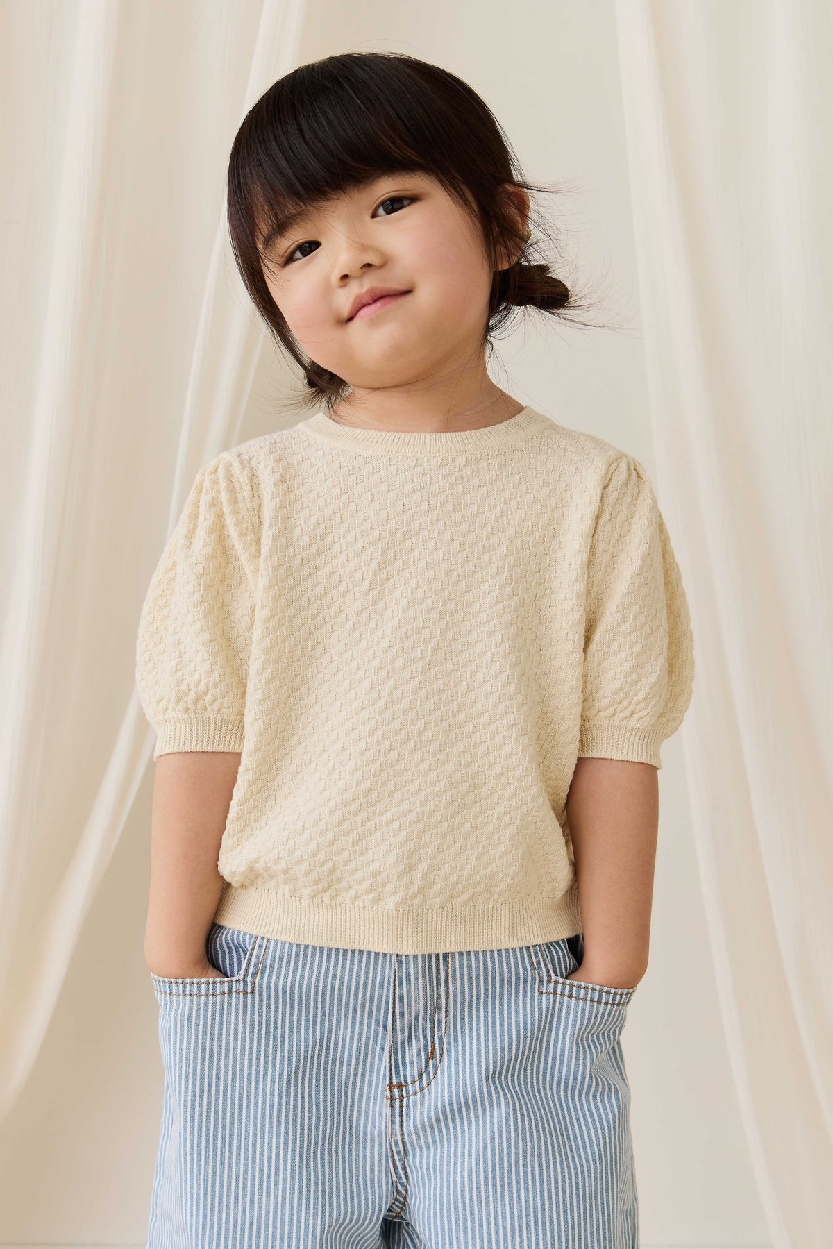 Pantalon en jean rayé bleu clair vintage avec taille élastique et boutons sans nickel pour enfants