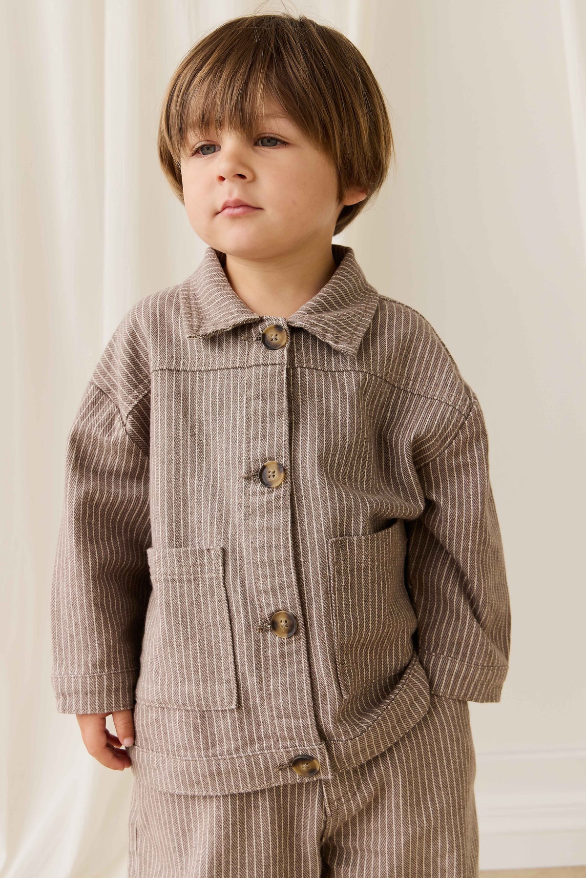 Veste enfant en coton rayé marron vintage Cassava avec boutons et poches plaquées