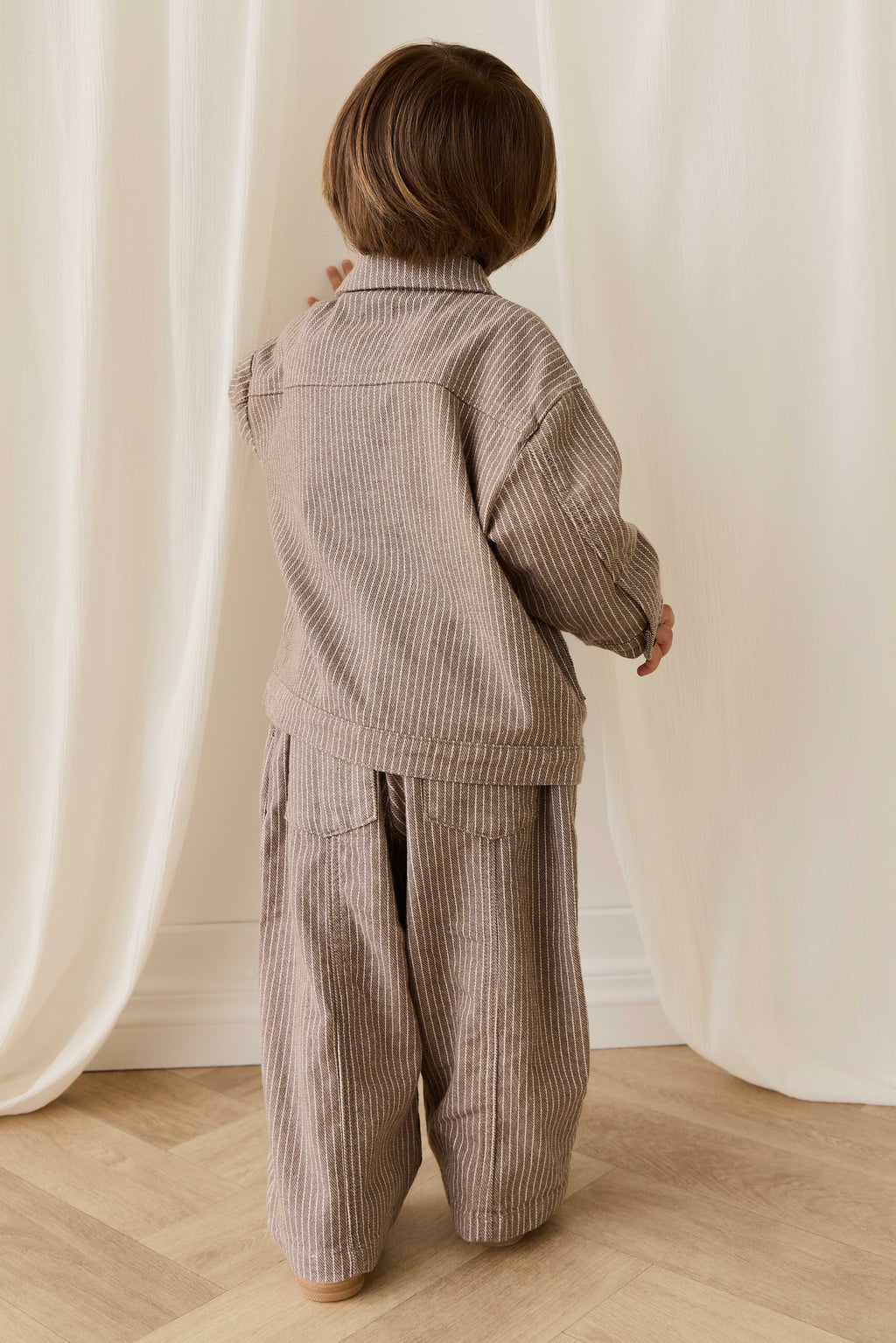 Veste enfant en coton rayé marron vintage Cassava avec boutons et poches plaquées