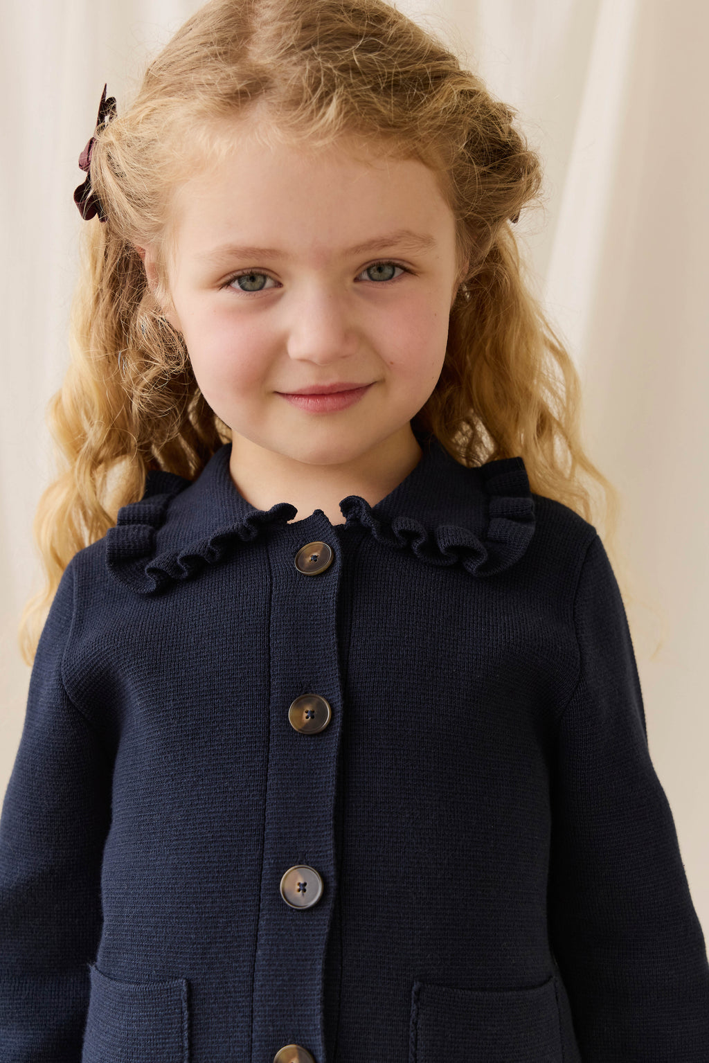 Gilet en coton tricoté pour enfants, col volanté bleu marine classique avec boutons et poches