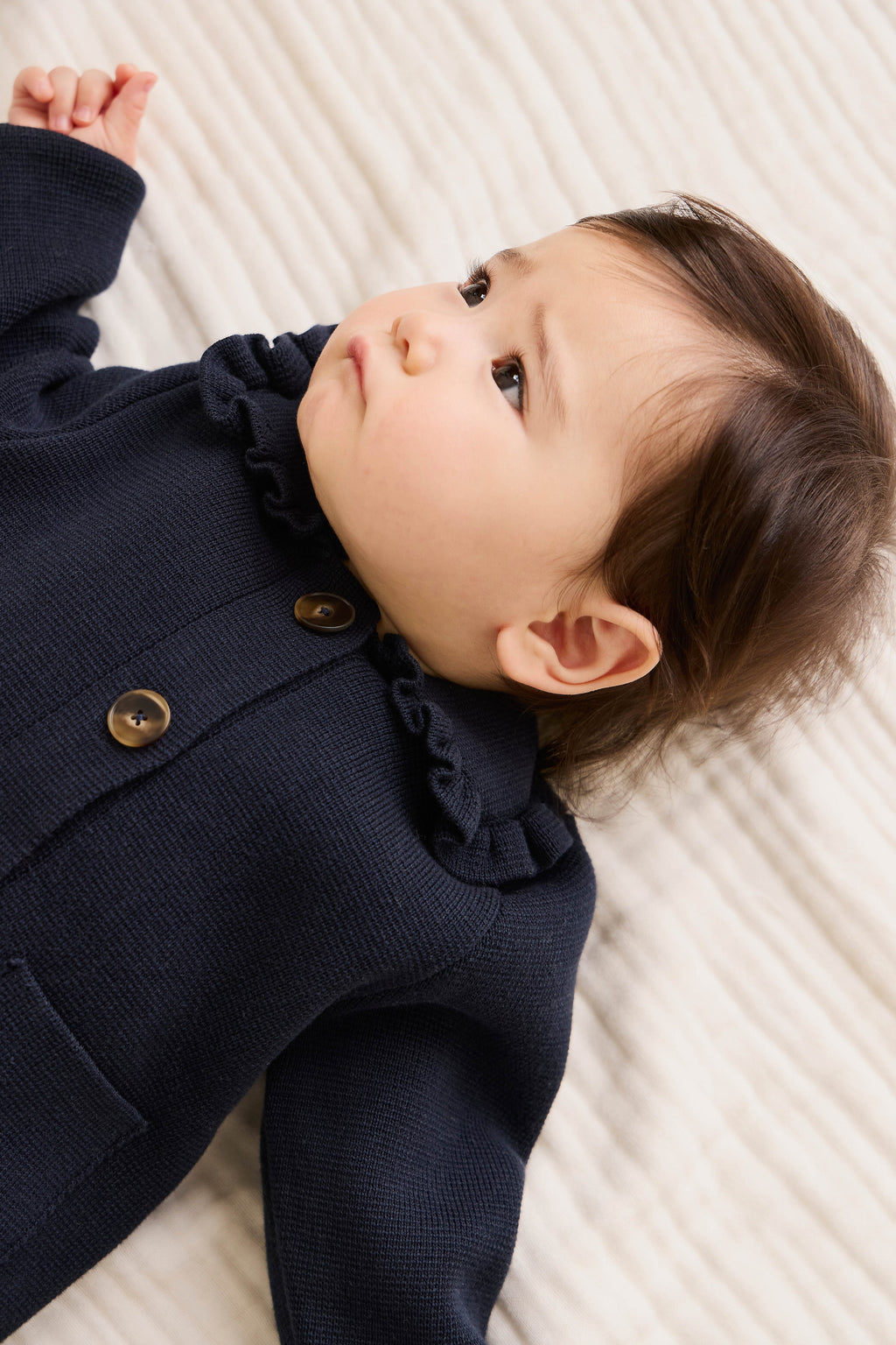 Gilet en coton tricoté pour enfants, col volanté bleu marine classique avec boutons et poches