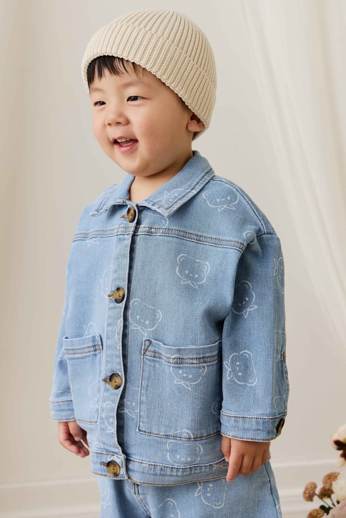 Veste En Jean Classique Bleu Clair Imprimée Avec Fermeture Boutonnée Et Poches Plaquées Pour Enfants