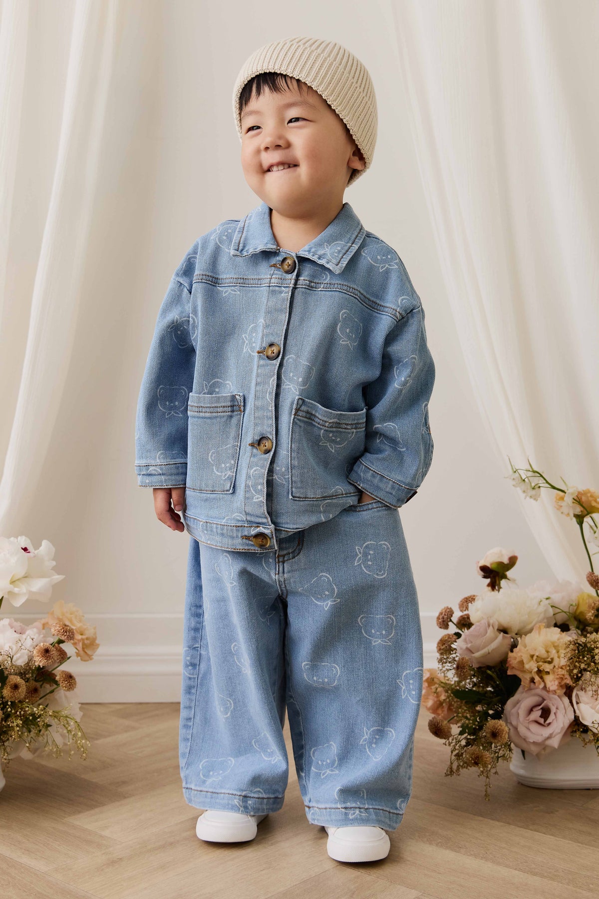 Pantalon en jean classique bleu clair imprimé, avec taille élastique et légèrement extensible pour enfants